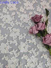 Màu be Màu be 3D Hoa có dây Vải ren Polyester Sợi bông
