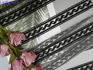 Nylon Vải ren thêu hình học tuyến tính màu đen