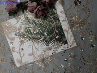 Vải thêu đính cườm cho tiệc cưới màu hồng hoa