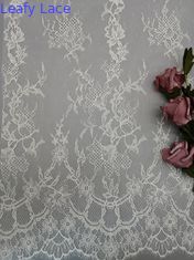 Vải tuyn lưới thêu bông
