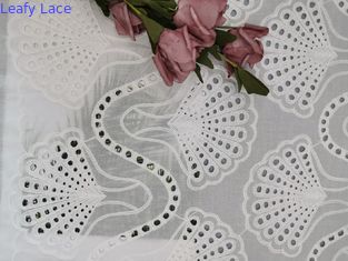 Mô hình vỏ ren cô dâu màu trắng Vải thêu viền mắt 100% cotton