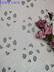 Vải tuyn lưới in vải ren màu đen mặt đất trắng đổ xô AZO miễn phí