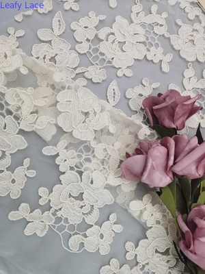 Màu be Màu be 3D Hoa có dây Vải ren Polyester Sợi bông