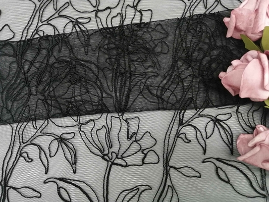 Vải ren thêu hoa có dây màu đen Chiều rộng 129cm