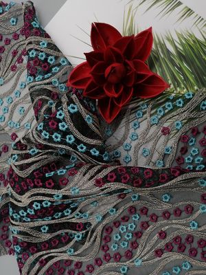 49 inch màu 3D hoa vải ren sang trọng cho váy nữ