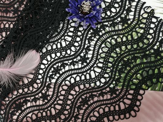 Màu đen 100% Polyester Hóa chất Móc Vải Ren Thêu nặng