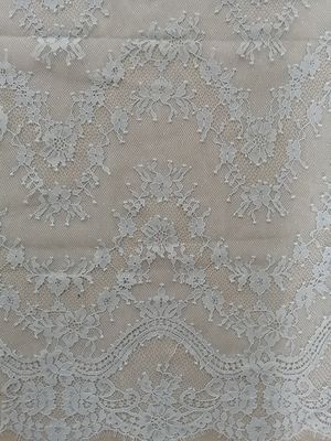 Màu xám 100% nylon lông mi sò ren Vải ren hoa 3D