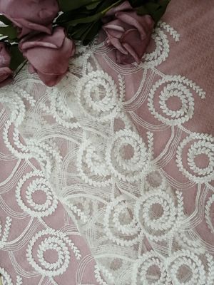 100 thước Trắng thêu ren vải polyester mờ