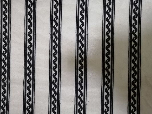 Nylon Vải ren thêu hình học tuyến tính màu đen