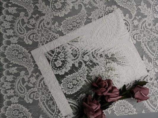 Vải ren cô dâu trắng Chantilly Paisley kiểu Pháp nhẹ