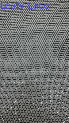 Vải lưới thêu sequin thiết kế đặc biệt khoét lỗ tùy chỉnh cho áo choàng