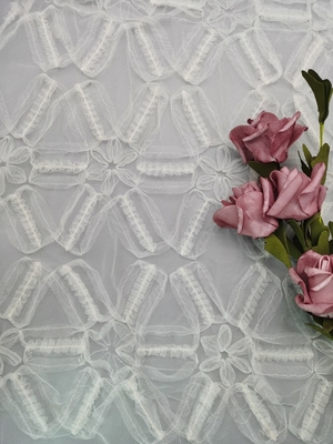 Vải ren móc màu trắng Vải ren hoa 3D Lưới thêu ren